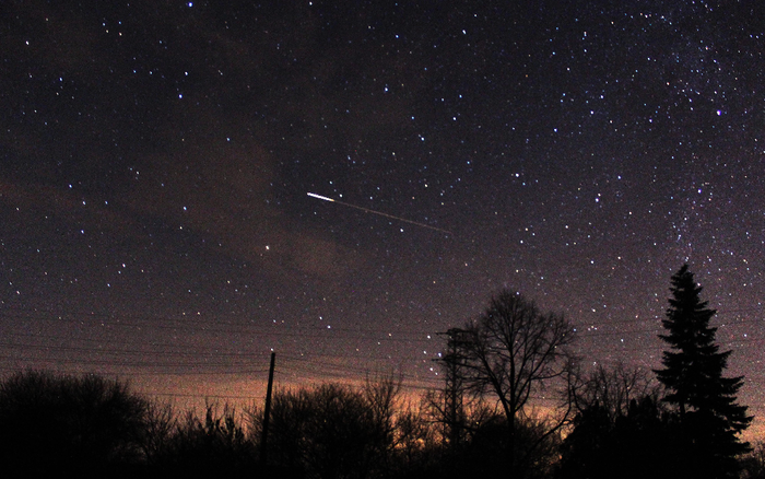 Trận mưa sao băng đầu tiên của năm 2021 sẽ diễn ra cuối tuần này Ảnh 2