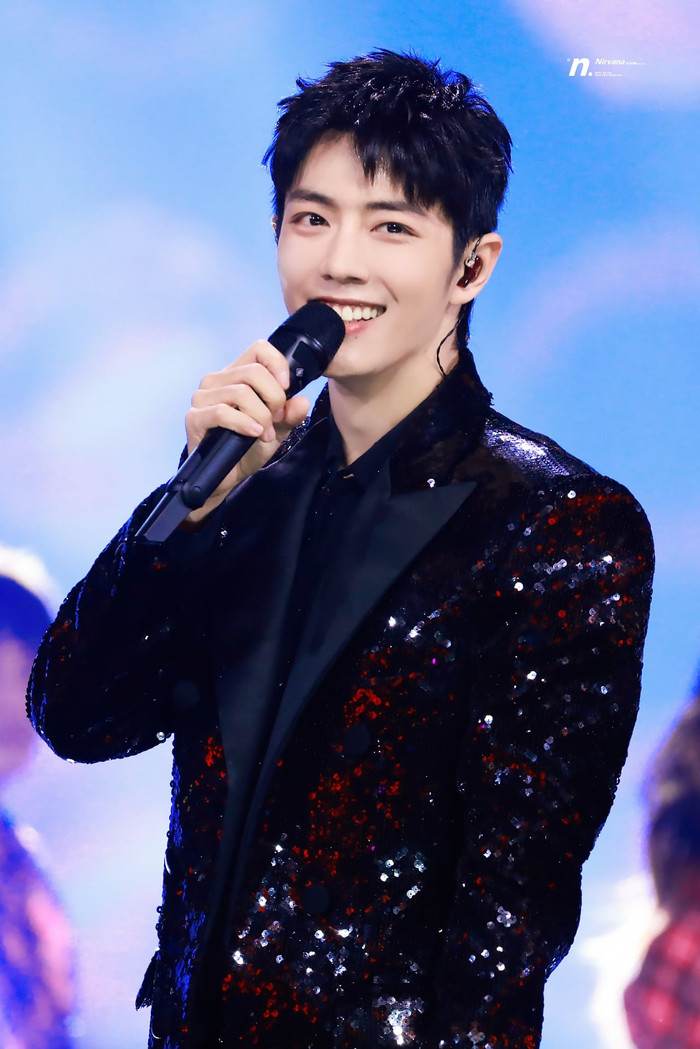 Thực hư chuyện Tiêu Chiến bị antifan chiếu tia laser lên mặt và gần mắt Ảnh 11