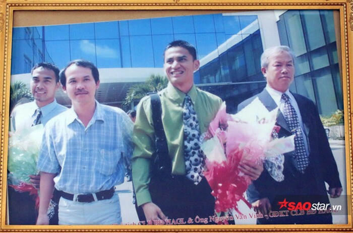 Kiatisak chưa gặp bầu Đức sau thời gian cách ly.