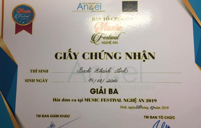 Khánh Linh đội Vũ Cát Tường - MC ILL hâm mộ Sơn Tùng, quyết học nhảy để thần thái xuất sắc' như BLACKPINK Ảnh 7