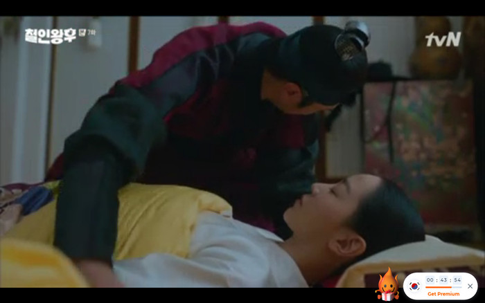 'Mr. Queen' tập 7: Shin Hye Sun hoảng hốt vì hai linh hồn sáp nhập thành một Ảnh 35