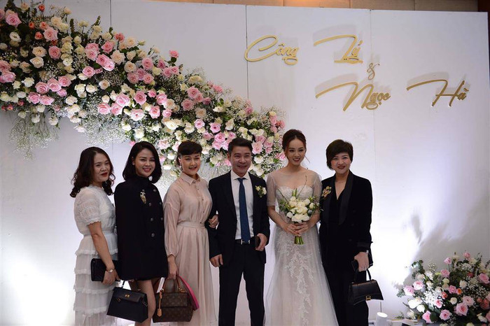 Phản ứng của con riêng NSND Công Lý khi bố cưới vợ lần 3 Ảnh 5