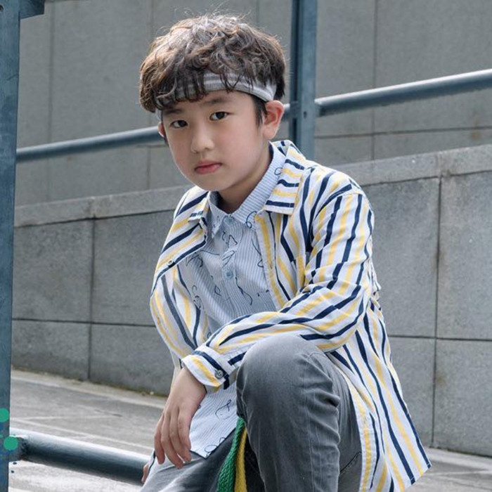 'Hoàng tử mắt hí' Đăng Bách: Fan cứng của Vũ Cát Tường, đàn hay nhảy đẹp lại còn làm mẫu nhí cực ngầu Ảnh 7