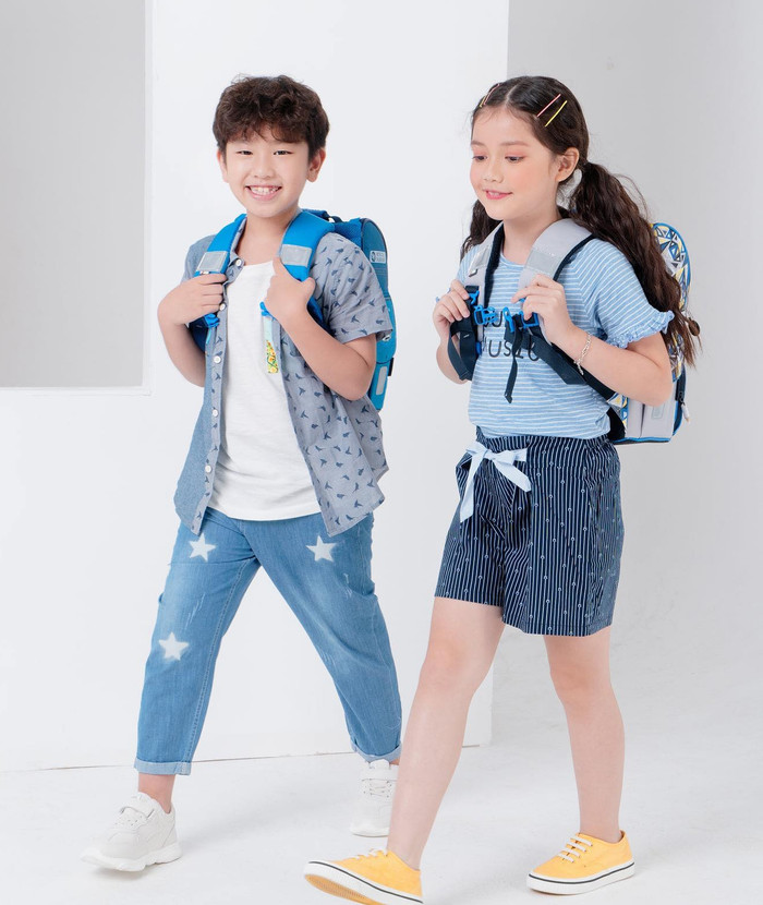 'Hoàng tử mắt hí' Đăng Bách: Fan cứng của Vũ Cát Tường, đàn hay nhảy đẹp lại còn làm mẫu nhí cực ngầu Ảnh 12