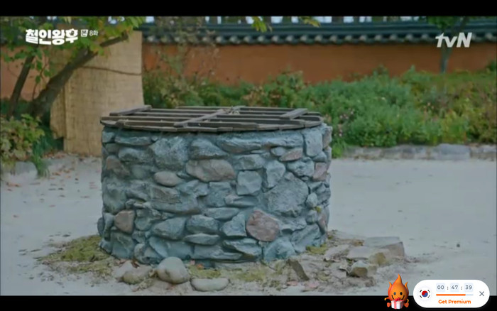 'Mr. Queen' tập 8: 'Tình địch' Shin Hye Sun hắc hóa vì bị người yêu bỏ rơi, âm mưu giết Hoàng Hậu? Ảnh 28