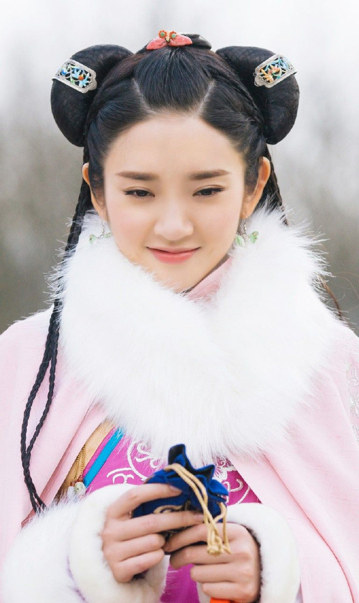 Khi Dương Tử, Dương Mịch, Quan Hiểu Đồng đảm nhận vai 'đệ nhất mỹ nhân' Ảnh 9