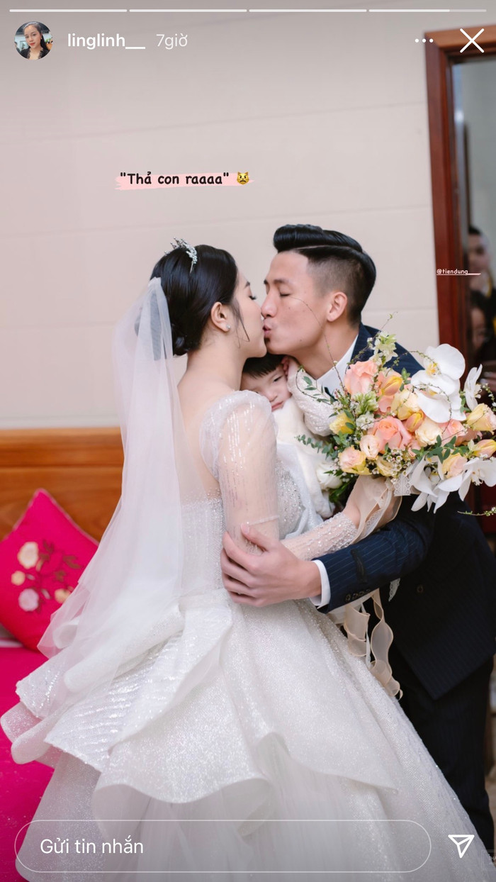 Cô dâu hạnh phúc khoe ảnh gia đình nhỏ