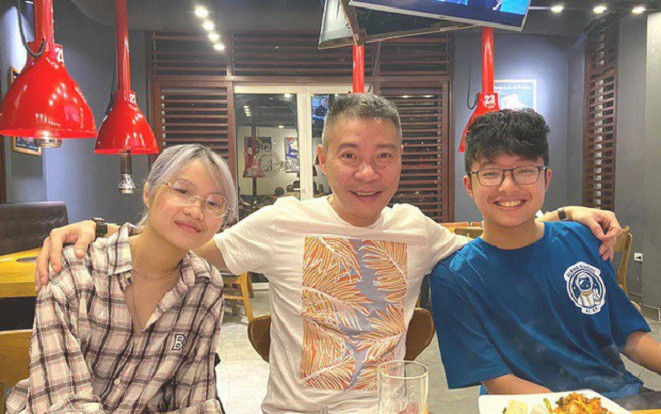 Con gái đầu lòng của NSND Công Lý quấn bố từ nhỏ và hành trình 'lột xác' thành sinh viên ngành đạo diễn Ảnh 2