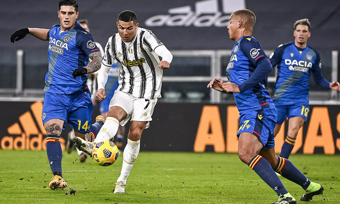 Ronaldo tỏa sáng rực rỡ, góp công lớn giúp Juventus đánh bại Udinese 4-1.