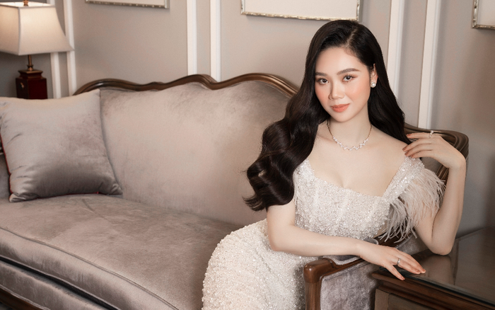 HHVN 2002 Mai Phương khoe dáng ngọc, kín đáo e ấp mà quyến rũ mê hồn Ảnh 2