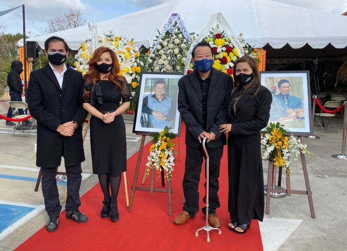 Nhiều nghệ sĩ, người hâm mộ đến tham dự tang lễ cố nhạc sĩ Lam Phương tại Mỹ