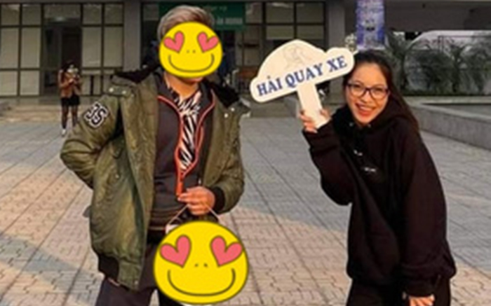 Nhật Lê cầm biển 'Hải quay xe', phải chăng đang cà khịa cả Quang Hải lẫn Huỳnh Anh? Ảnh 2