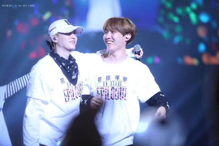 12 cặp đôi K-Pop có số fanfiction nhiều nhất năm 2020, thuyền VKook giật luôn no.1 Ảnh 16