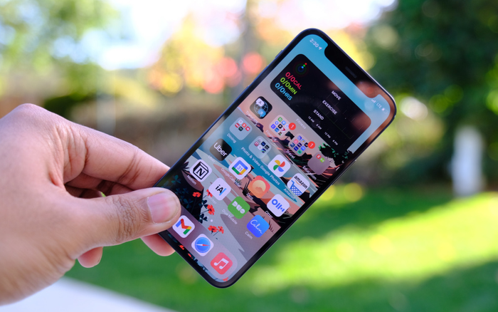 Đây là chiếc iPhone 12 khiến Apple cũng phải thất vọng Ảnh 2