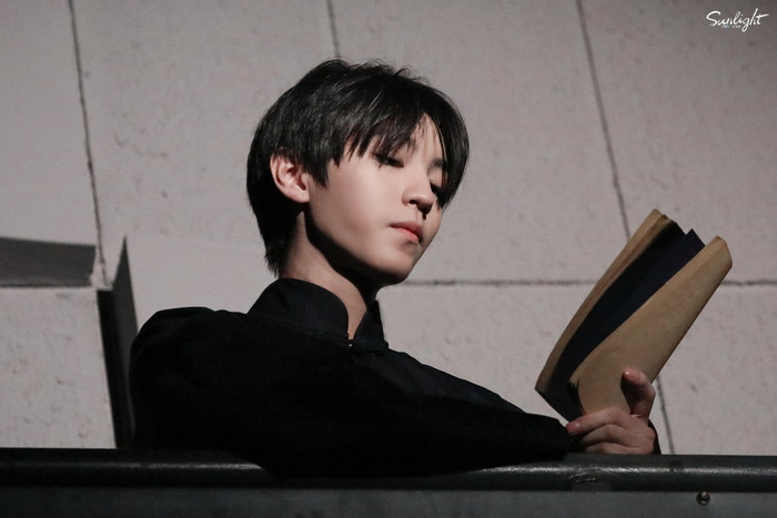 Fan Vương Tuấn Khải khen thần tượng độc thoại hay nhưng 'team qua đường' không cho là thế Ảnh 3