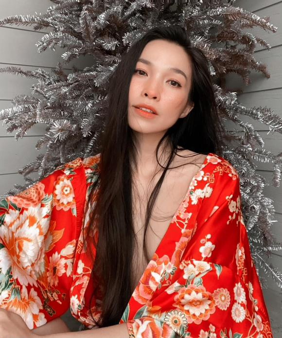 Hiền Thục khoe ảnh hồi nhỏ, tiết lộ từng bị mẹ chê xấu xí Ảnh 7