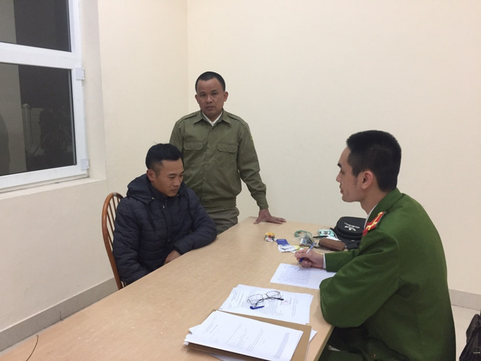 Nguyễn Văn Thêm tại cơ quan công an.