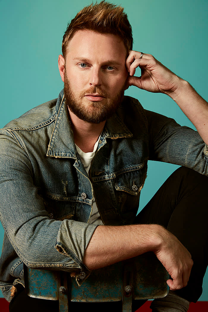 Bobby Berk là nhà thiết kế nội thất tài giỏi và cũng là nhân vật truyền hình thực tế, tác giả người Mỹ