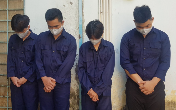 Mâu thuẫn từ việc 'nhìn đểu', 2 nhóm học sinh THPT hẹn nhau từ Đà Lạt về TP.HCM hỗn chiến Ảnh 2