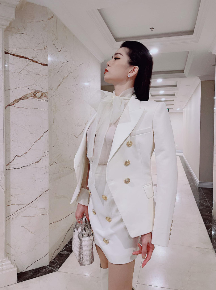 Sau loạt nghi vấn tình cảm, cuối cùng Lệ Quyên cũng chịu thừa nhận 'đang yêu' Ảnh 8