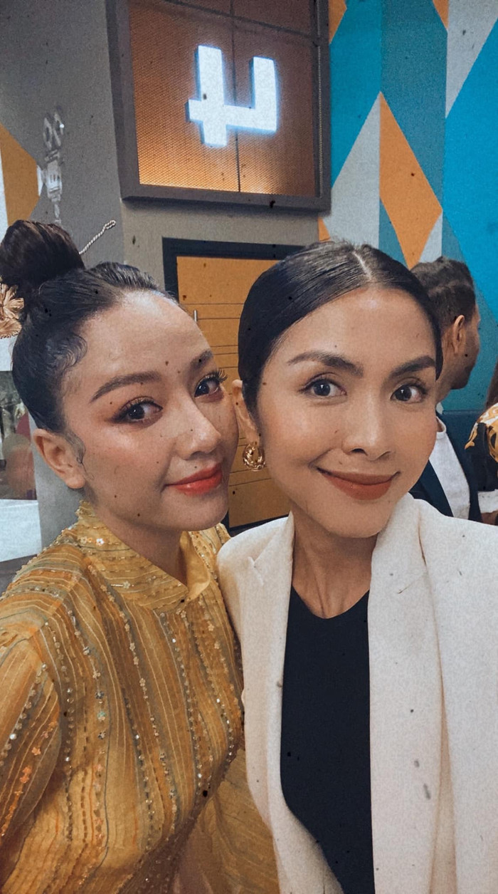 Hà Tăng đặc biệt đến chúc mừng đàn em Băng Di.