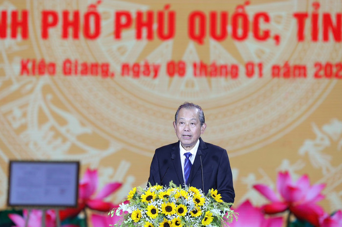 Phó Thủ tướng thường trực Chính phủ Trương Hòa Bình.