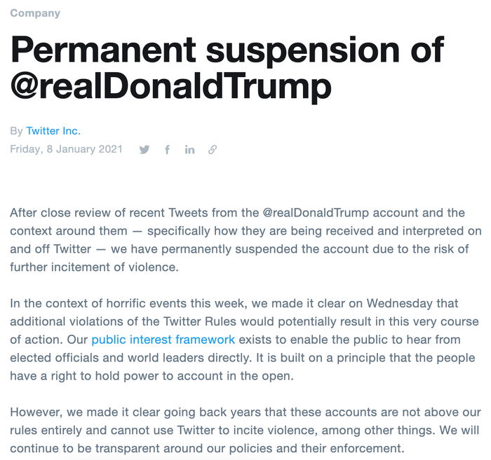 Thông báo đăng ngày 8/1 trên blog của Twitter cho biết nền tảng này đã cấm vĩnh viễn tài khoản @realDonaldTrump của Tổng thống Mỹ Donald Trump. (Ảnh chụp màn hình)