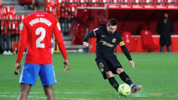 Granada 0-4 Barca: Đây là Messi tất cả cule muốn thấy! Ảnh 2