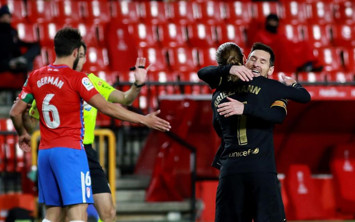 Granada 0-4 Barca: Đây là Messi tất cả cule muốn thấy! Ảnh 2
