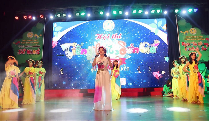 Thùy Trang trước đây từng tham gia các cuộc thi nhỏ và đạt được một số thành tích.