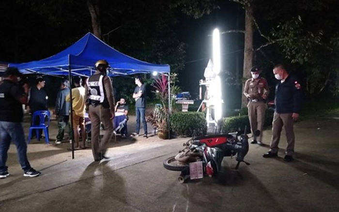 Không đeo khẩu trang ở đám tang, người đàn ông bị bắn chết Ảnh 2