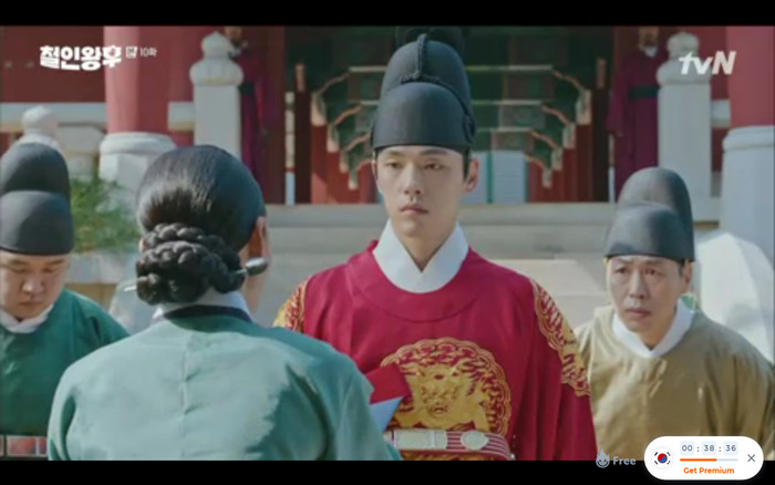 'Mr. Queen' tập 10: Linh hồn đàn ông của Shin Hye Sun trót yêu 'chồng hờ' Kim Jung Hyun Ảnh 29