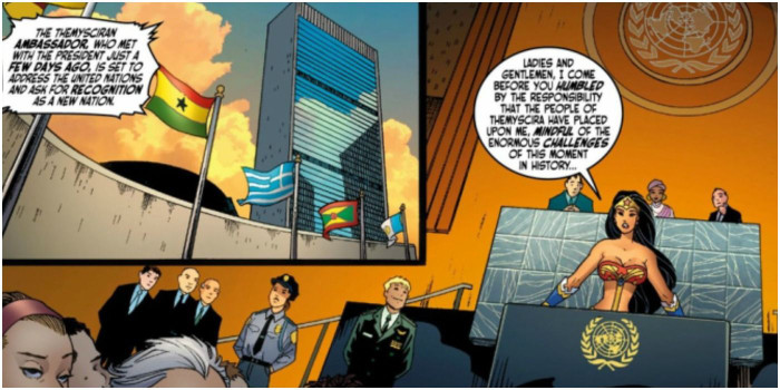 Wonder Woman từng làm những công việc gì ở thế giới loài người Ảnh 4