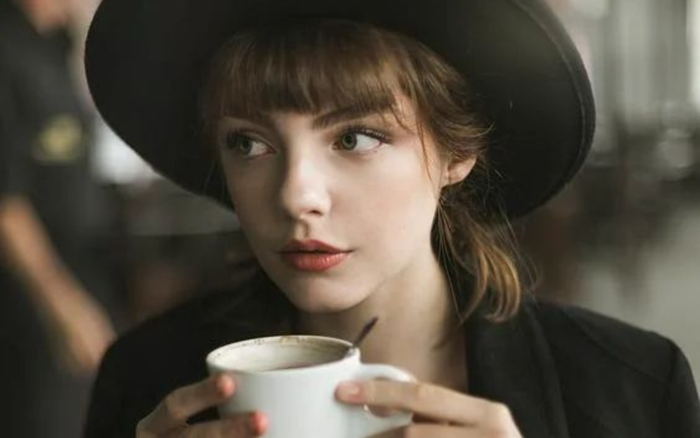 10 loại kem dưỡng mắt cấp ẩm, xóa nếp nhăn không thể thiếu trong mùa lạnh Ảnh 2