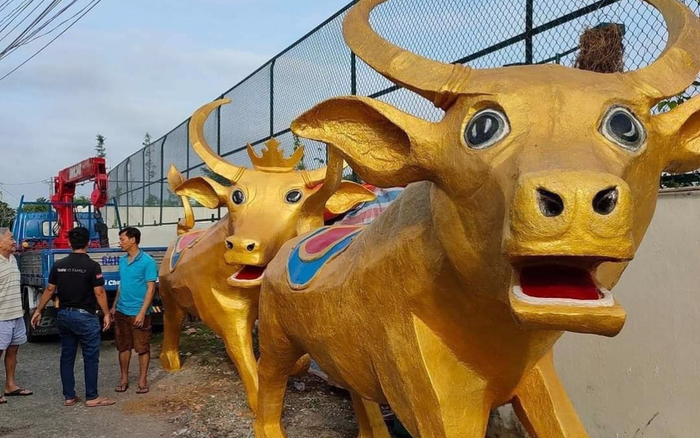 Linh vật năm Sửu khiến dân mạng 'cười ngất': Tôi là ai và đây là đâu? Ảnh 2