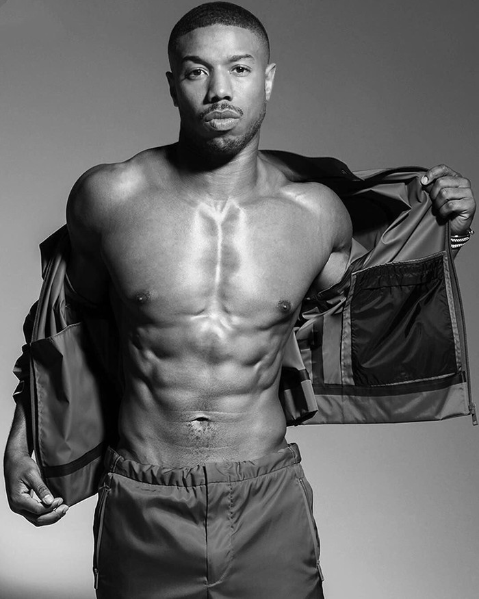 Micheal B. Jordan được bình chọn là 'Người đàn ông quyến rũ nhất năm 2020' của Tạp chí People 