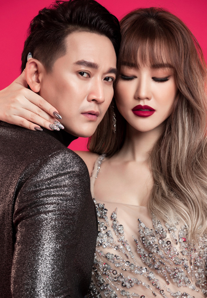 Hứa Vĩ Văn điển trai lãng tử, tạo dáng gợi cảm cùng Maya Ảnh 3