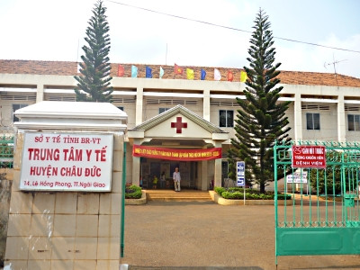 Gia đình đã đưa nữ sinh đi cấp cứu tại Trung tâm Y tế huyện Châu Đức. Ảnh minh họa