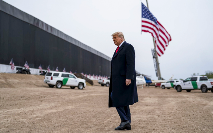 Sau Twitter, thêm một mạng xã hội khoá vĩnh viễn tài khoản Tổng thống Donald Trump Ảnh 2