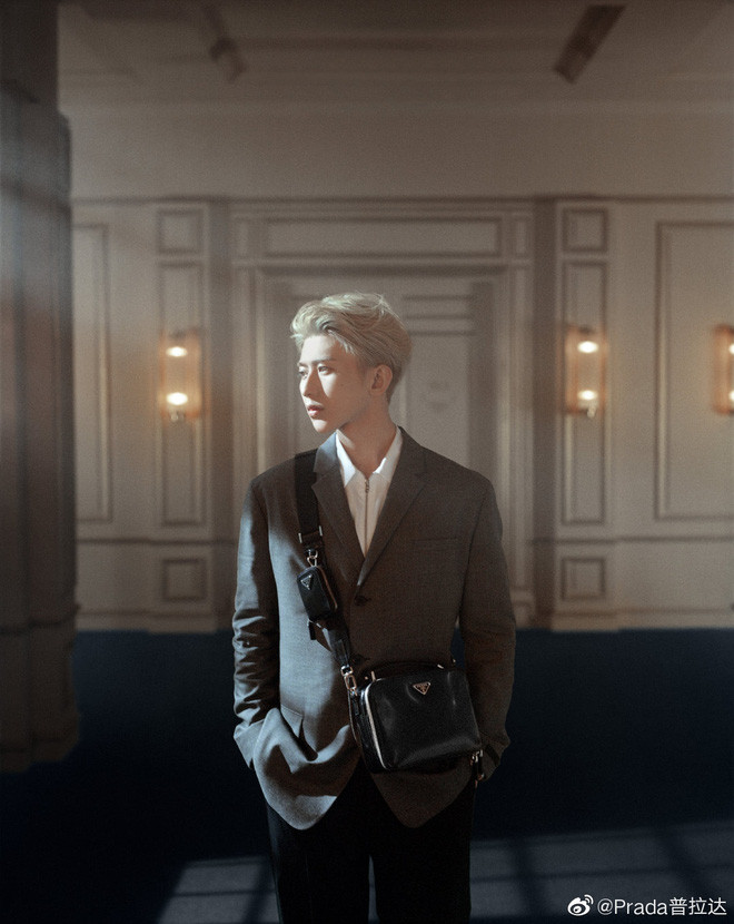 Thấy Trương Nghệ Hưng vượt mặt thần tượng mình, fan Lưu Diệc Phi buông lời lăng mạ đối phương Ảnh 10