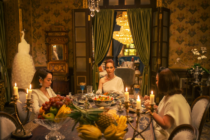 Cận cảnh căn phòng triệu đô của chị em Lý Gia trong 'Gái già lắm chiêu V' Ảnh 2