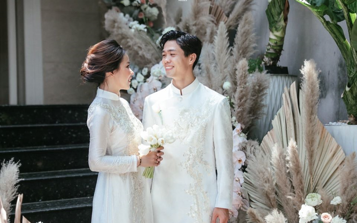 Hành động tình cảm của vợ chồng son Công Phượng - Viên Minh khiến dân tình phải ghen tị Ảnh 2