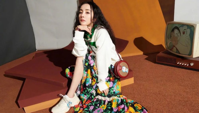 Dương Mịch trong loạt ảnh tạp chí mới nhất bị chế nhạo trông như phù thủy Ảnh 6