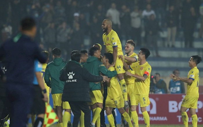 Nam Định hạ nhục Hà Nội FC ngày mở màn V-League 2021 Ảnh 2