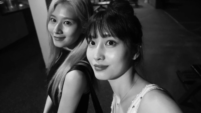 Tổ chức concert vào 3 giờ sáng, Momo và Sana lọt Top Trending, fan tiếc 'hùi hụi' vì bỏ lỡ tiệc hay Ảnh 4