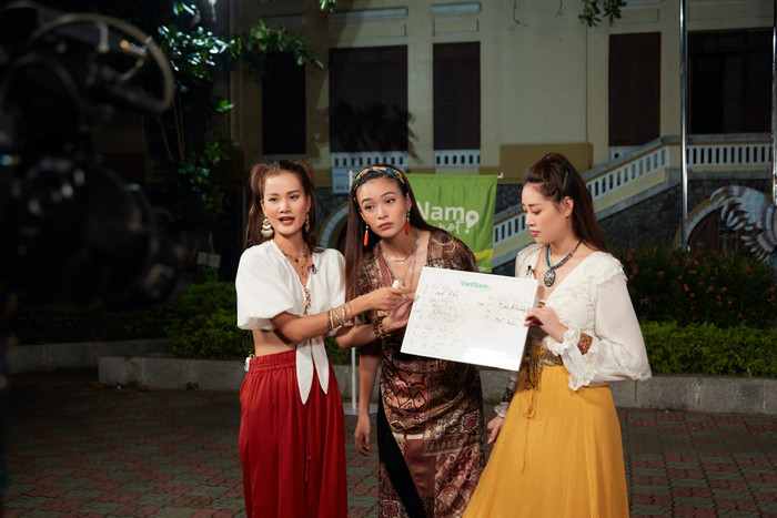 Nón là về nhì nhưng lại bị đổi thành xếp chót vì Quai thao 'kiện cáo'.