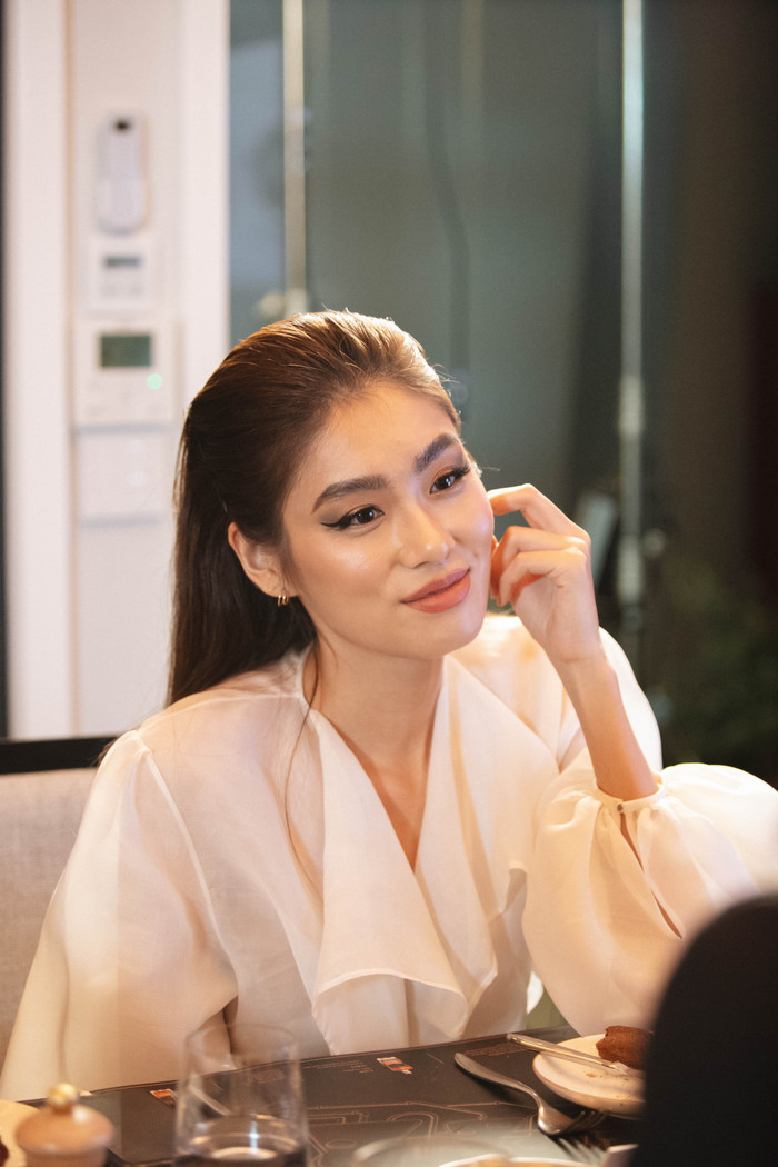 Fashionista Thảo Nhi Lê - người yêu cũ của Huy Trần đẹp rạng rỡ, dịu dàng. 