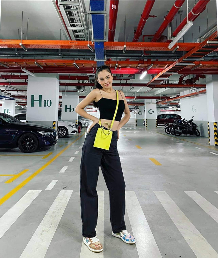 Chiêu thức phối đồ tuy đơn giản nhưng mang lại hiệu quả rất cao cho người mặc. 