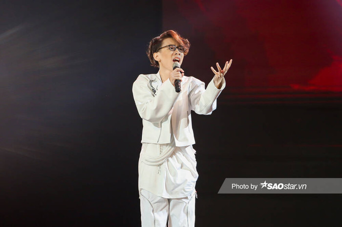 Tập 3 vòng Giấu mặt: Tài năng trẻ Duy Long - Anh Thư khi hát lên tiếng lòng xúc động khiến fan thán phục Ảnh 5