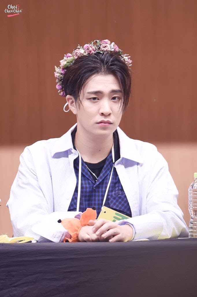 5 lần các idol K-Pop có thái độ 'không khoan nhượng' với fan cuồng Ảnh 6